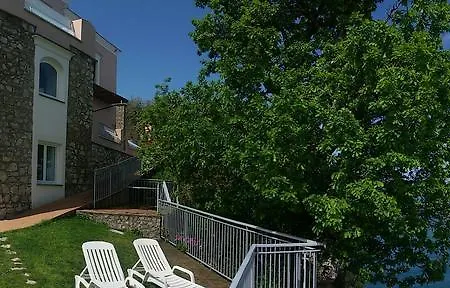 Scutolo Bed & Breakfast 3*