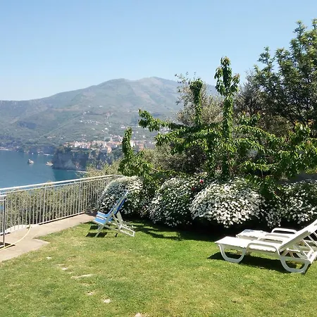 Scutolo Bed & Breakfast Vico Equense